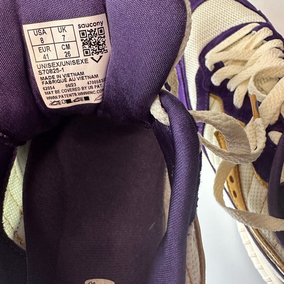 Saucony Unisex 3D Grid Hurricane Purple and Cream Athletic Sneakers - Picture 10 of 14